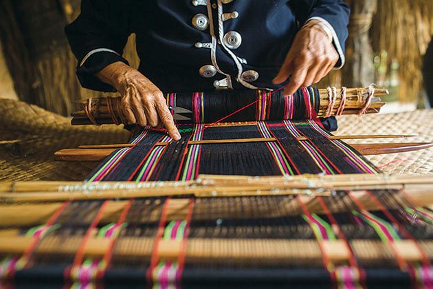 China Sanya Shore Excursions Weaving in Li & Miao Village