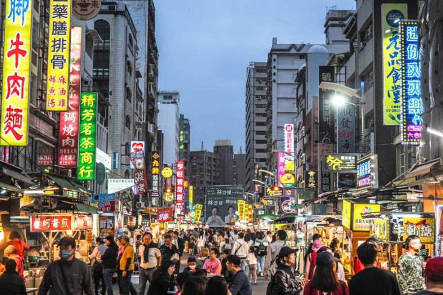 Liuhe Night Market in Kaohsiung